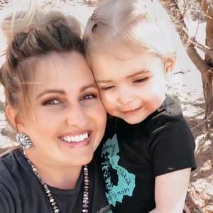 Meet your Posher, Ashlee